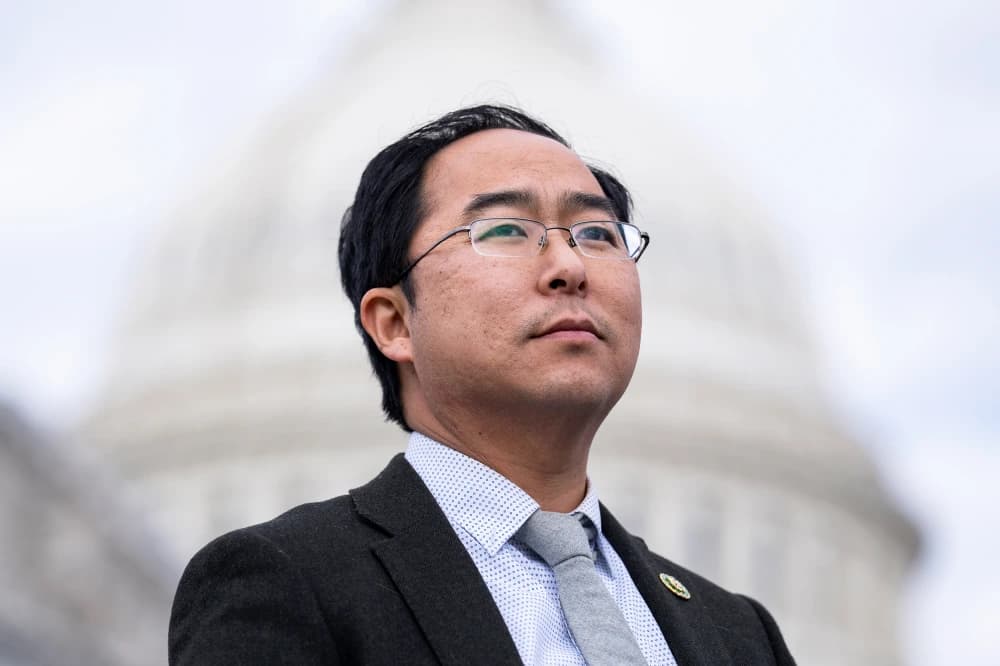 Senators Focus on Falls, Tech in Asking GAO for New Study